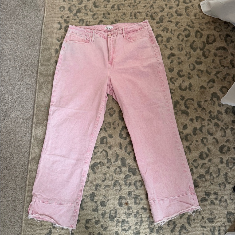 Good American pink jeans!